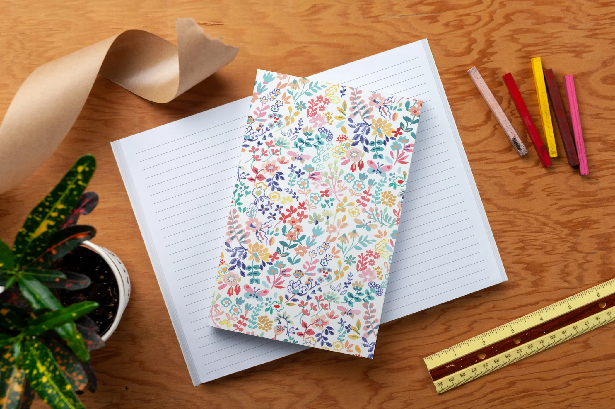Bright Daisies Notebook - Image 5